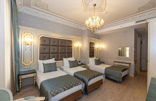 Cagaloglu Hotel | Meserret Palace Hotel