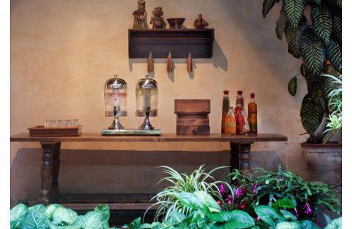 Antigua Guatemala Hotel | Meson de Maria