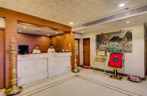 Arumbakkam Hotel | Metro Grand Hotel