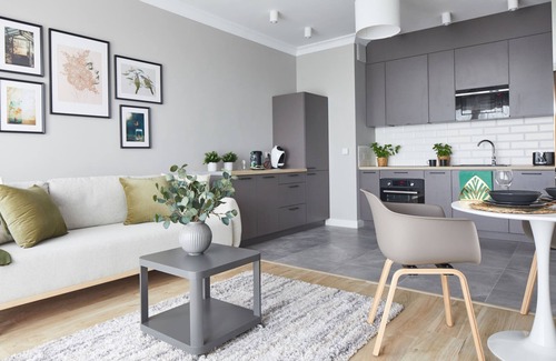 Ursynow Apartment | Metro Imielin 9th Floor Apartment