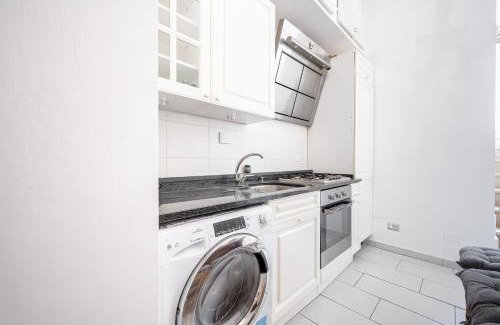 San Giovanni House | Metro Lodi I 1 min San Giovanni