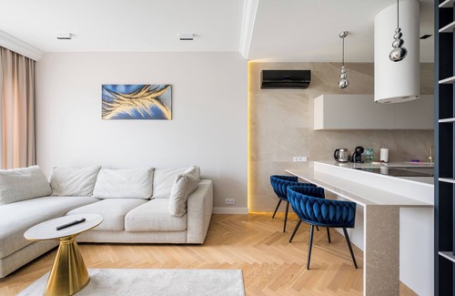 Marymount Apartment | Metro Słodowiec Deluxe Apartment