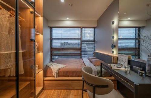 Thu Thiem Apartment | Metropole Thu Thiem Luxury Residence by BeVista