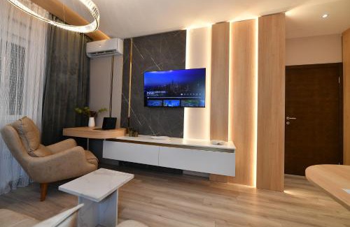 Jagodina Apartment | Metropolitan Royal