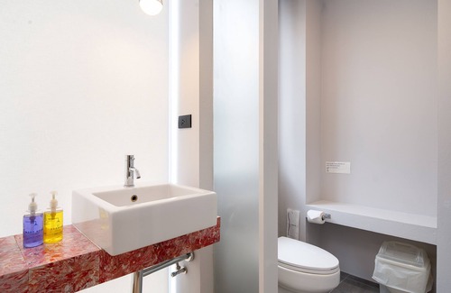 Thanon Phaya Thai Hotel | Metz Pratunam Hotel