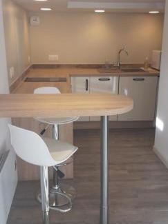 Vallauris Apartment | Meublé 2P 40 m2 dans villa avec piscine à Vallauris, 4 km de la mer