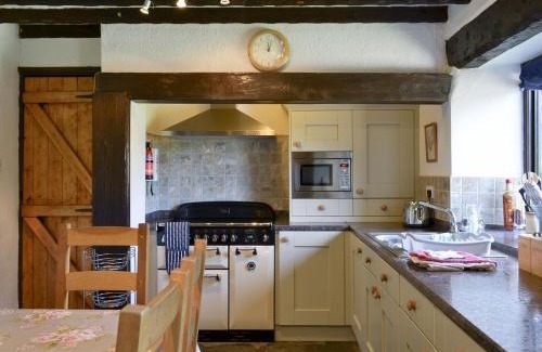 Bampton House | Mews Cottage