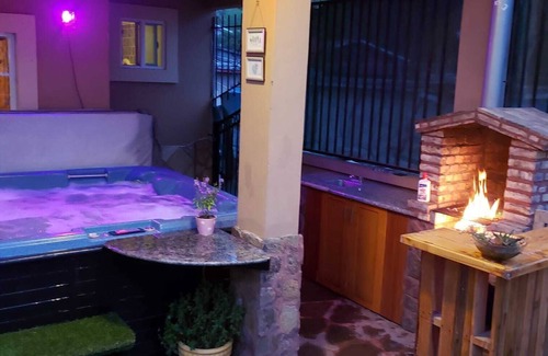 Primo Tapia House | Mexican house! Relaxing with Jacuzzi 3 minutes from the beach