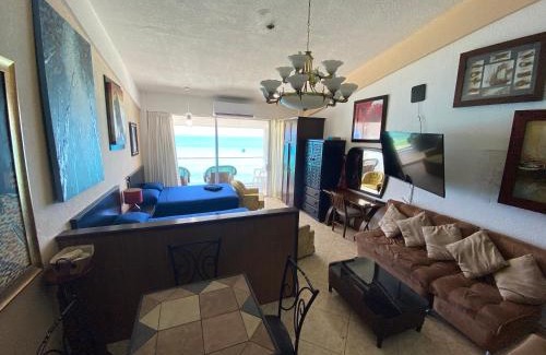 Punta Cancun Apartment | Mexican Style Top Floor