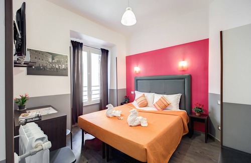 Salario Hotel | MF Hotel