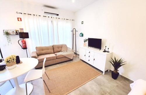 Praia da Vitoria Apartment | MF Terceira - Superior Boutique Studio
