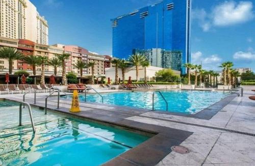 Las Vegas Apartment | MGM 1BR Penthouse 37802