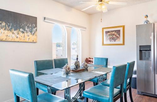 Paradise Apartment | MGM Airport Strip 2 miles