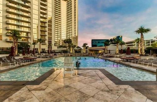 Las Vegas House | MGM Studio No Resort Fees 5607