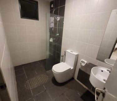 Bangi Sentral Apartment | MHA 15 SUlTE EVO SOHO BANDAR BARU BANGI FREE NETFLIX AND WIFI