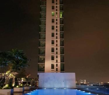 Bangi Sentral Apartment | MHA 15 SUlTE EVO SOHO BANDAR BARU BANGI FREE NETFLIX AND WIFI