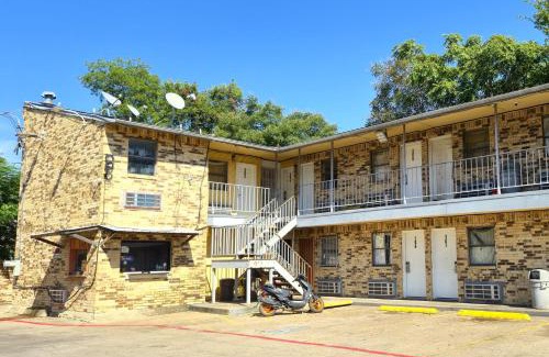 South Dallas - Fair Park Hotel | Mi Amor Inn & Suites by Hotel O Dallas Tx Hwy 352