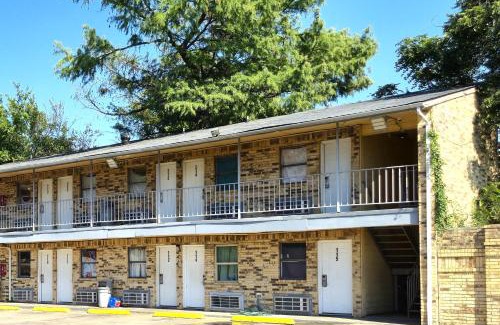 South Dallas - Fair Park Hotel | Mi Amor Inn & Suites by Hotel O Dallas Tx Hwy 352