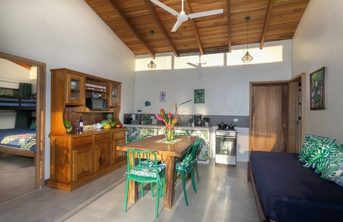 Bijagua Bed & Breakfast | Mi casa es su casa B&B