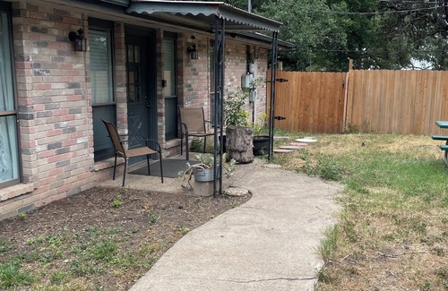San Antonio House | Mi Vida Drake