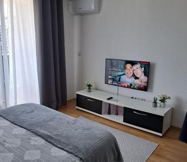 Alipasin Most Apartment | Mia Apartment