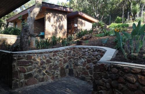 Schoemansville House | Mia Hills guest house