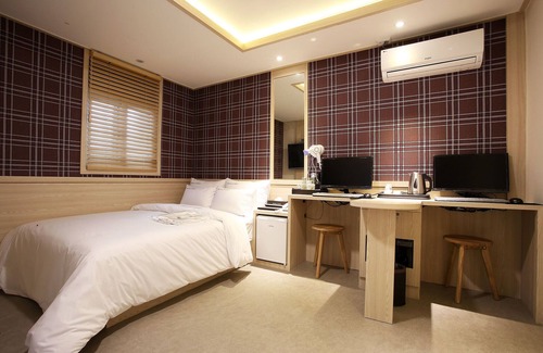 Songcheon-dong Hotel | Mia Kanu