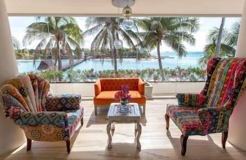 Centro - Supmza 001 Resort | Mia Reef Isla Mujeres - Inclusive-Mexico-Studio!