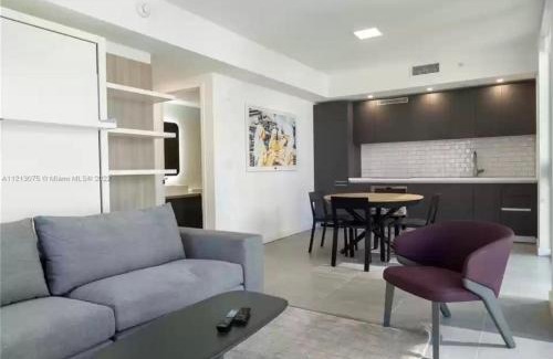 Downtown Miami Apartment | Miami Downtown Comfy Condo-Hotels in a luxury modern building