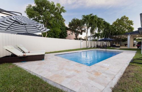 Ludlam Villa | Miami Getaway Heated Pool House Pool Table Villa