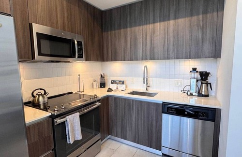 Wynwood Art District Apartment | Miami Penthouse Happy Healthy Haven Wynward Hotel