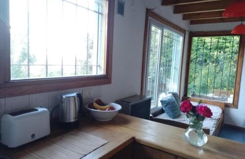 San Carlos de Bariloche Ski Chalet | Michay Cabaña en entorno tranquilo y Vista al Lago