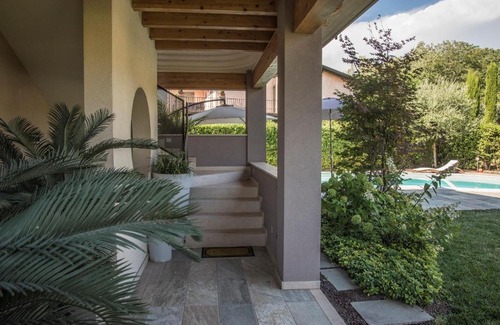 Lonato del Garda Bed & Breakfast | Michela BB & Relais