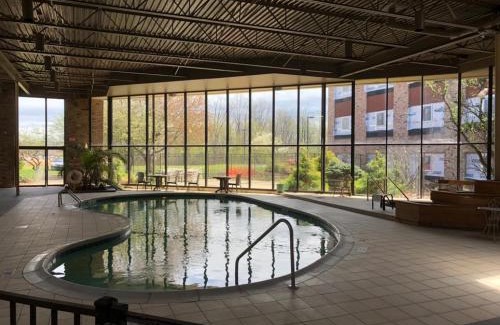 Michigan City Hotel | Michigan City Inn