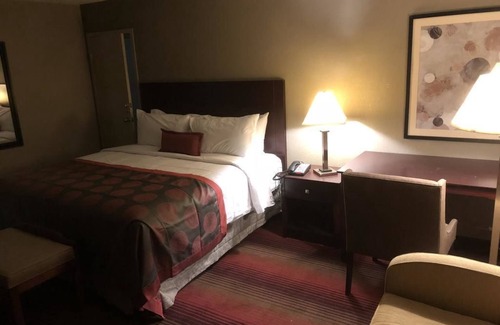 Michigan City Hotel | Michigan City Inn