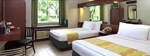 Tarlac Hotel | Microtel by Wyndham Tarlac