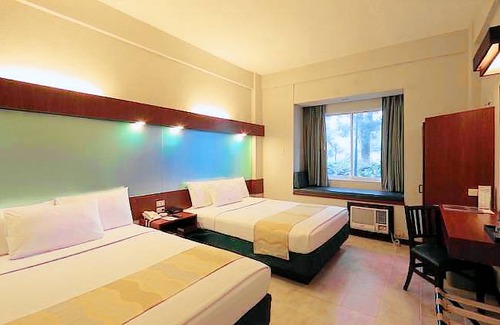 Tarlac Hotel | Microtel by Wyndham Tarlac