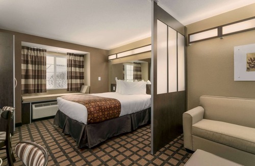 Minot Hotel | Microtel Inn And Suites Minot