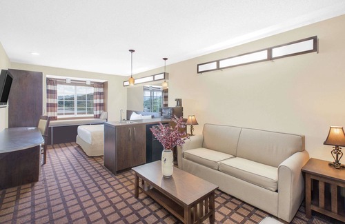 Franklin Hotel | Microtel Inn by Wyndham Franklin