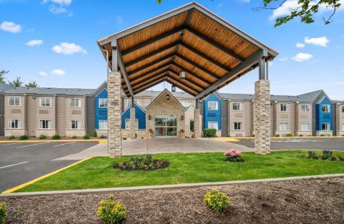 Lexington Hotel | Microtel Inn by Wyndham Lexington