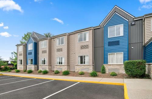 Lexington Hotel | Microtel Inn by Wyndham Lexington