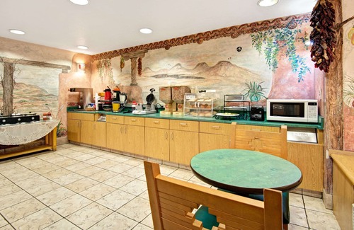 Westside Hotel | Microtel Inn & Suites by Wyndham Albuquerque West