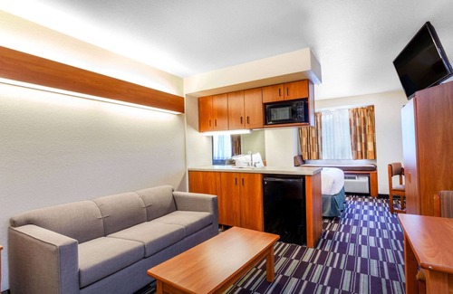 Gulf Shores Hotel | Microtel Inn & Suites by Wyndham Gulf Shores