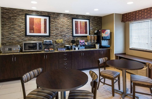 North Canton Hotel | Microtel Inn & Suites by Wyndham North Canton