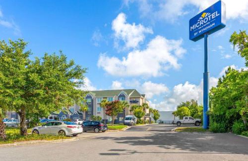Panama City Hotel | Microtel Inn & Suites by Wyndham Panama City