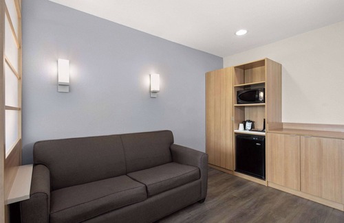 Panama City Hotel | Microtel Inn & Suites by Wyndham Panama City