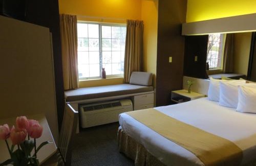 Stockbridge Hotel | Microtel Inn & Suites by Wyndham Stockbridge/Atlanta I-75