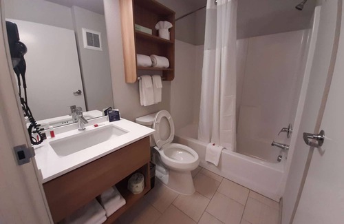 Loveland Hotel | Microtel Inn & Suites by Wyndham Loveland