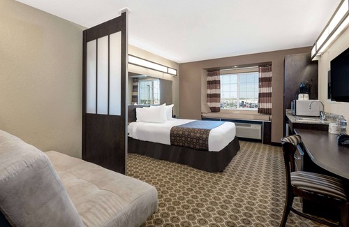 Williston Hotel | Microtel Inn & Suites by Wyndham Williston