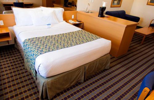 Chihuahua Hotel | Microtel Inn & Suites by Wyndham Chihuahua